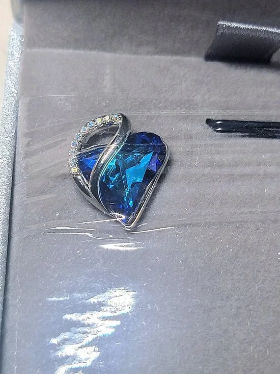 Leafael Infinity Love Heart Birthstone Stud Earrings for Women Bermuda Blue Sept - Picture 6 of 11